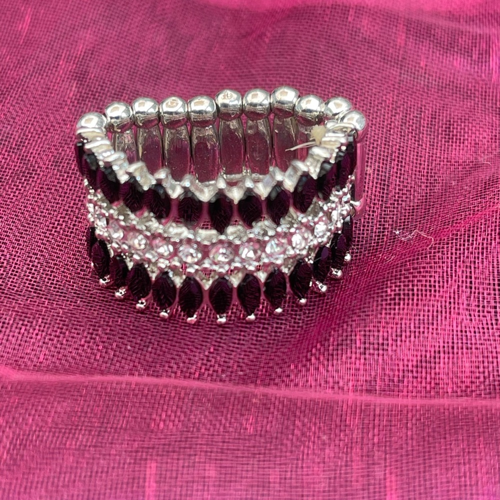 Paparazzi ring
